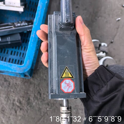 BECKHOFF电机AM8121-1F20-0000
