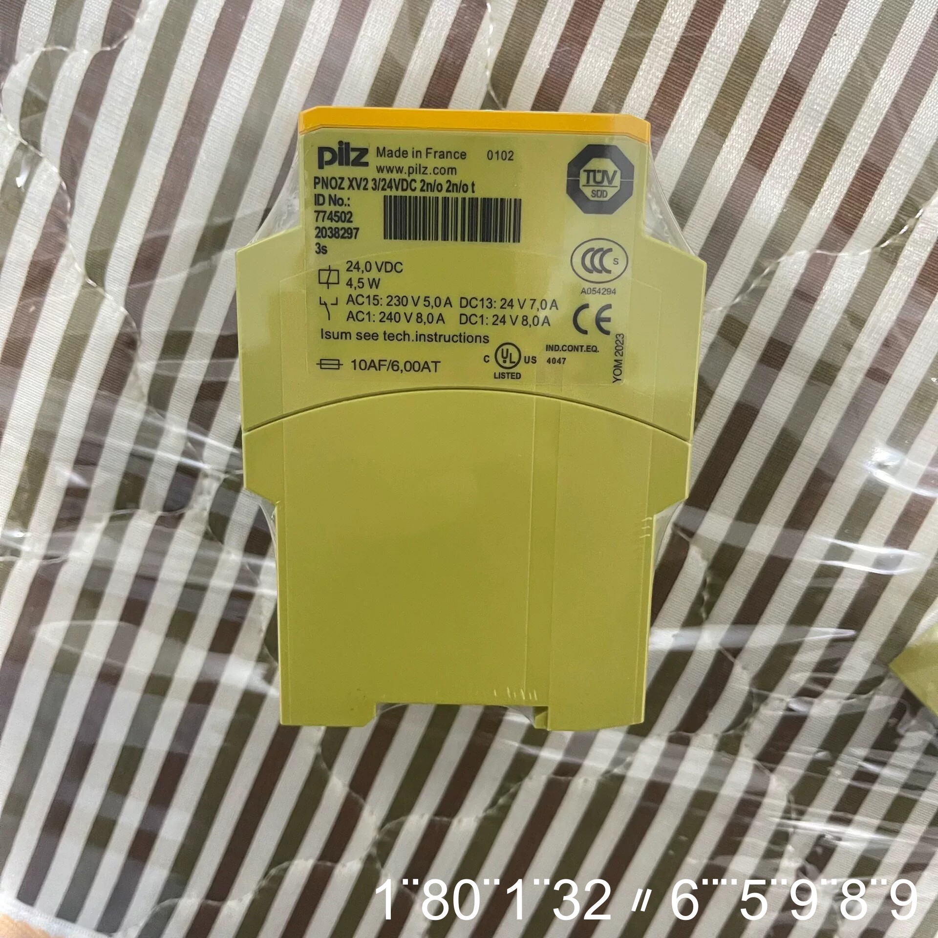 正品安全继电器774502量少需要的联系