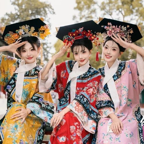 清代印花古装格格女装服装旗装旗贵妃清朝中国氅衣宫廷风拍照摄影