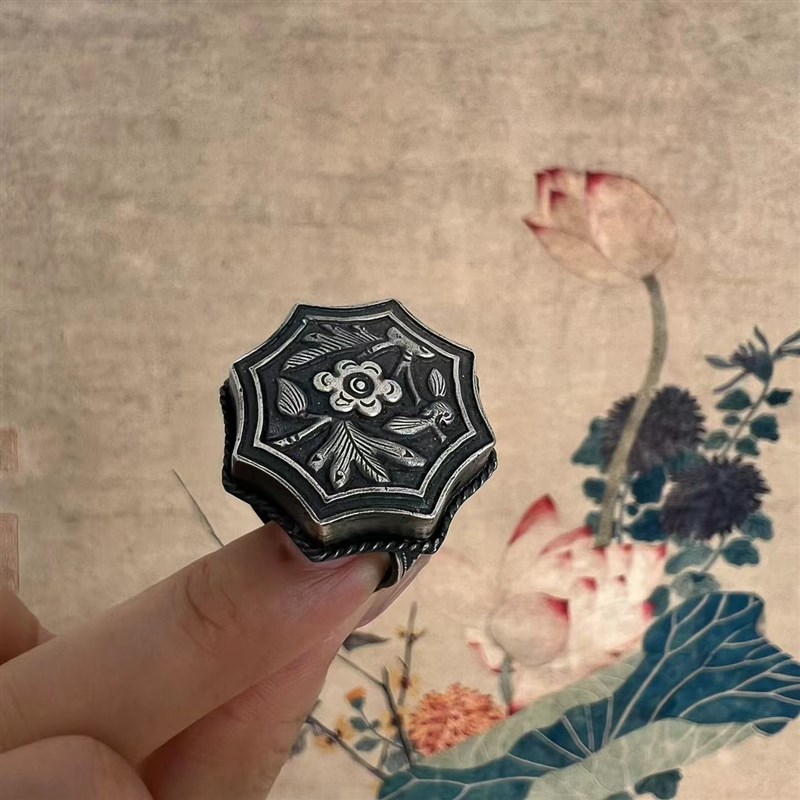 肖肖分享 老银镂空錾刻戒指 (八角花Y戒)118