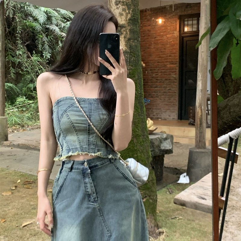 纯欲复古毛边牛仔抹胸背心上衣A+牛仔伞裙长裙半身裙时尚套装女