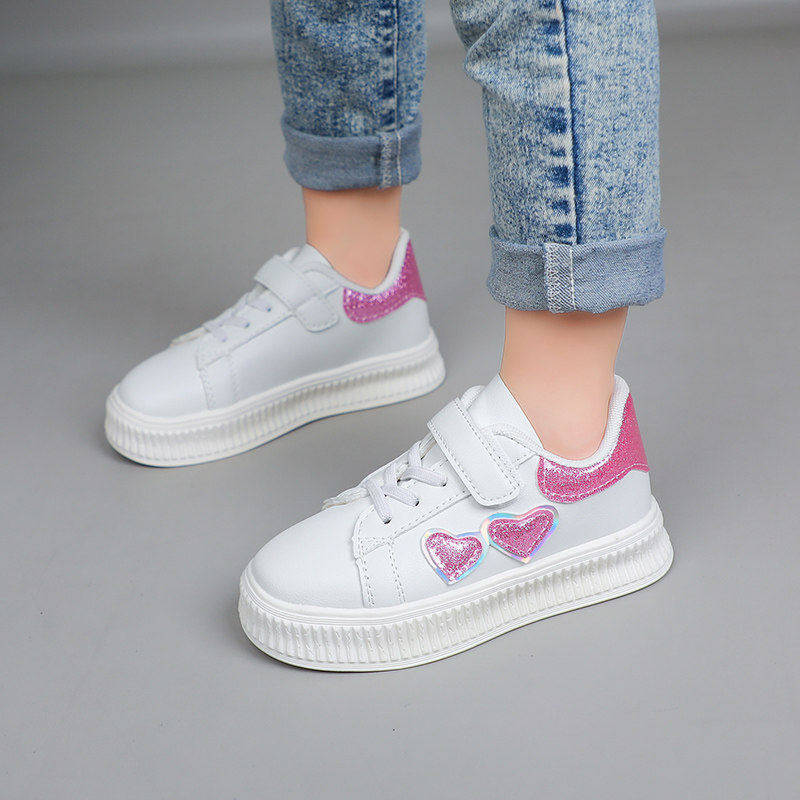 真皮女童运动鞋2026新款洋气百搭学生小白鞋软底透气防滑休闲板鞋