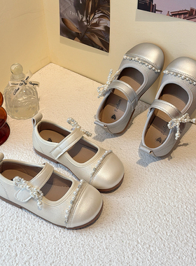 真皮女童小皮鞋2025新款儿童软底珍珠豆豆鞋时尚休闲女宝演出单鞋