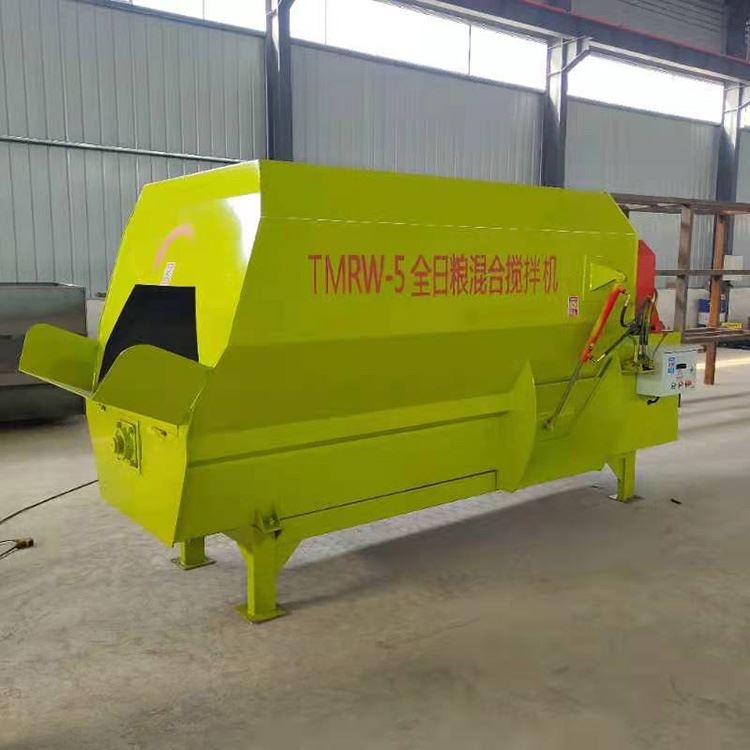 干湿两用饲料搅拌机 牛羊青饲料搅拌机 型号特点