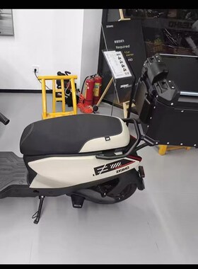 适用于25新极芯Ae4后尾架Ae4架电动汽F车Se/My/Pro/Max铝合金