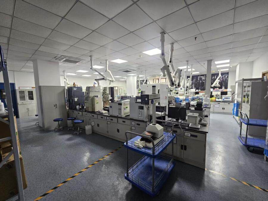 4月8日苏州市制药公司机器设备一批网络拍卖公告