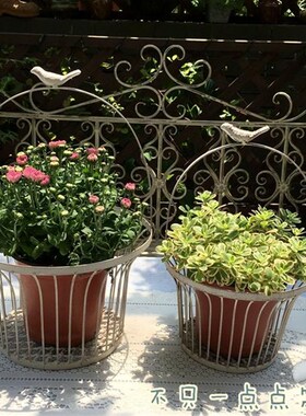 覆古做旧白色铁艺小鸟手提xx篮 花托架 大小套二 实用唯美款