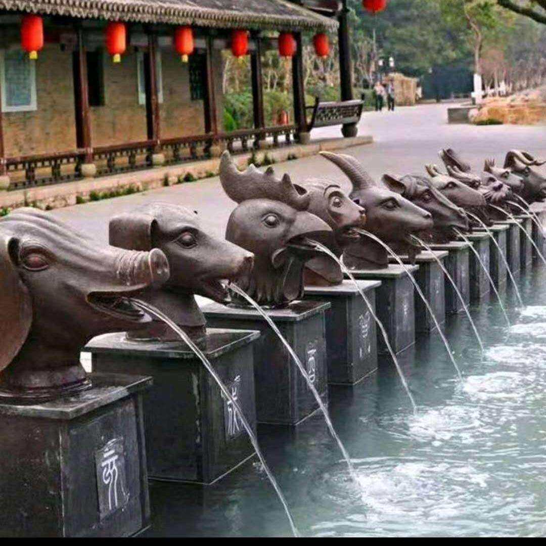 莲叶水景雕塑铜十二生肖喷泉铝浮雕西洋人欧式喷泉户外不锈钢摆