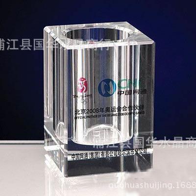 新款特色水晶笔筒刻字公司奖品旅游纪念桌面摆件形状制作厂家