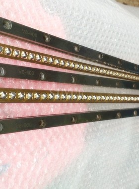 交叉导轨V3-50 75 100 125 150 175滚子圆柱滚针VR3 CRV3