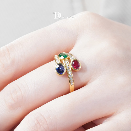 18k金蓝宝石红宝石祖母绿戒指