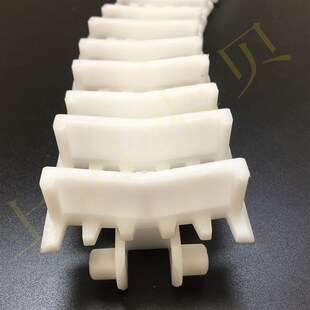 63柔性链板输送轴承提升带挡板齿形链 POM 塑料 塑钢链条齿型传动