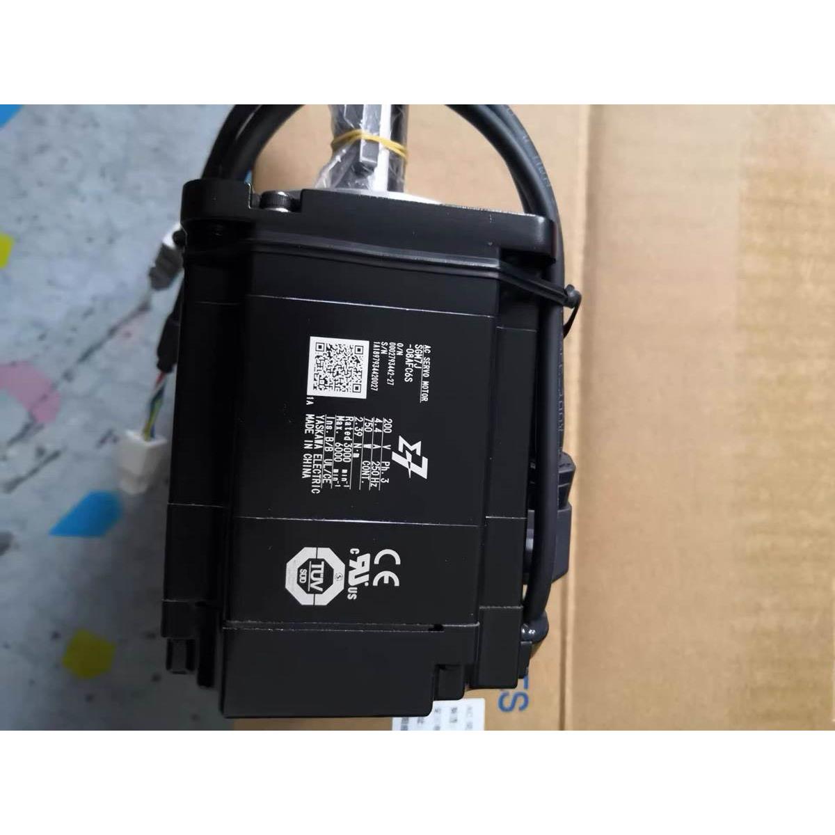 安川7系伺服电机驱动器 SGM7J-04AFC6S 08 09AFC6E A7C6S 2R8 5R5