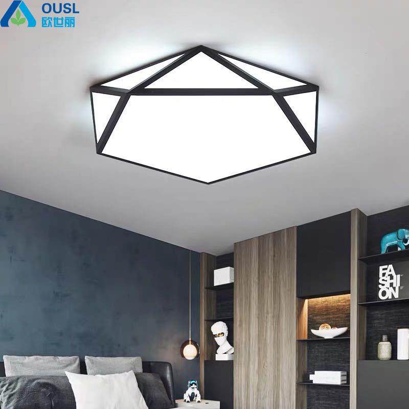 北欧灯具创意几何吸顶灯现代简约led卧室灯铁艺黑白大气客厅灯饰