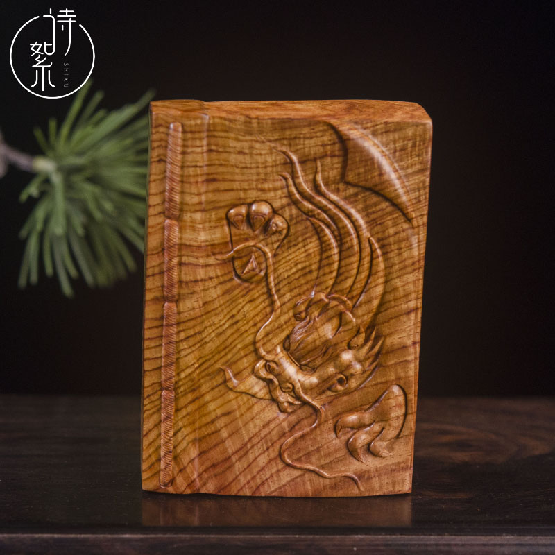 海南黄花梨水波纹老料龙把件