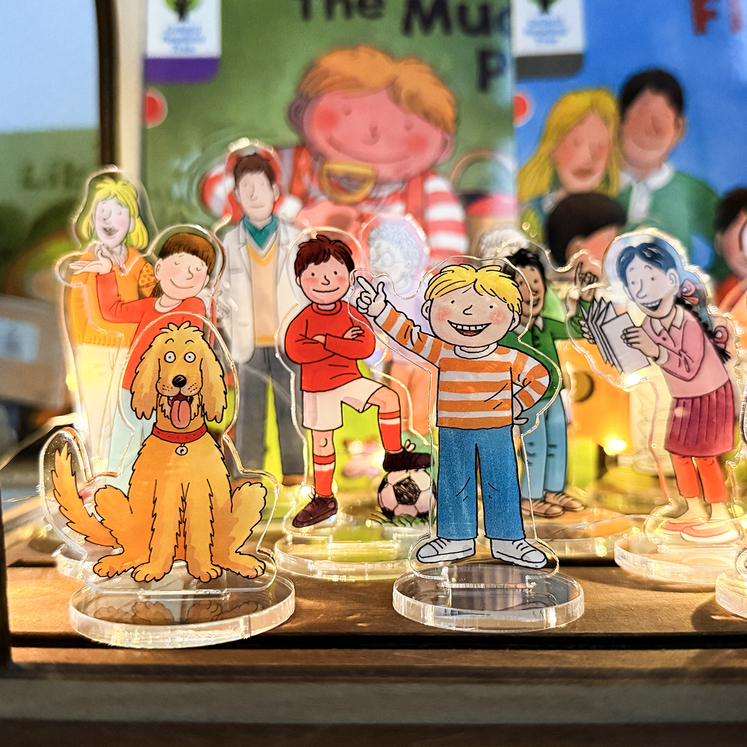 牛津树卡通人物道具亚克力立牌教具Kipper一家人英语场景卡片头像