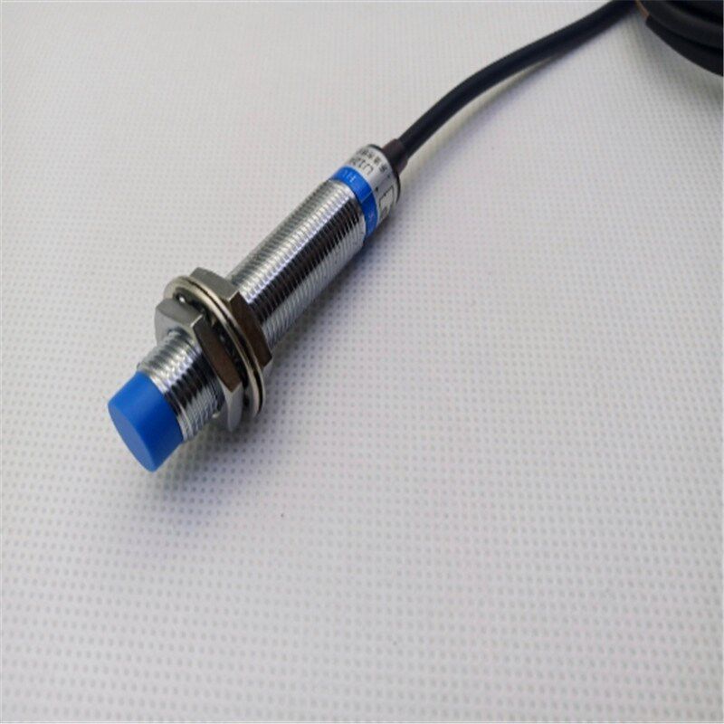 感应8MM电感式接近开关传感器tLJ12A3-8-Z/BX三线NPN常开12V24v