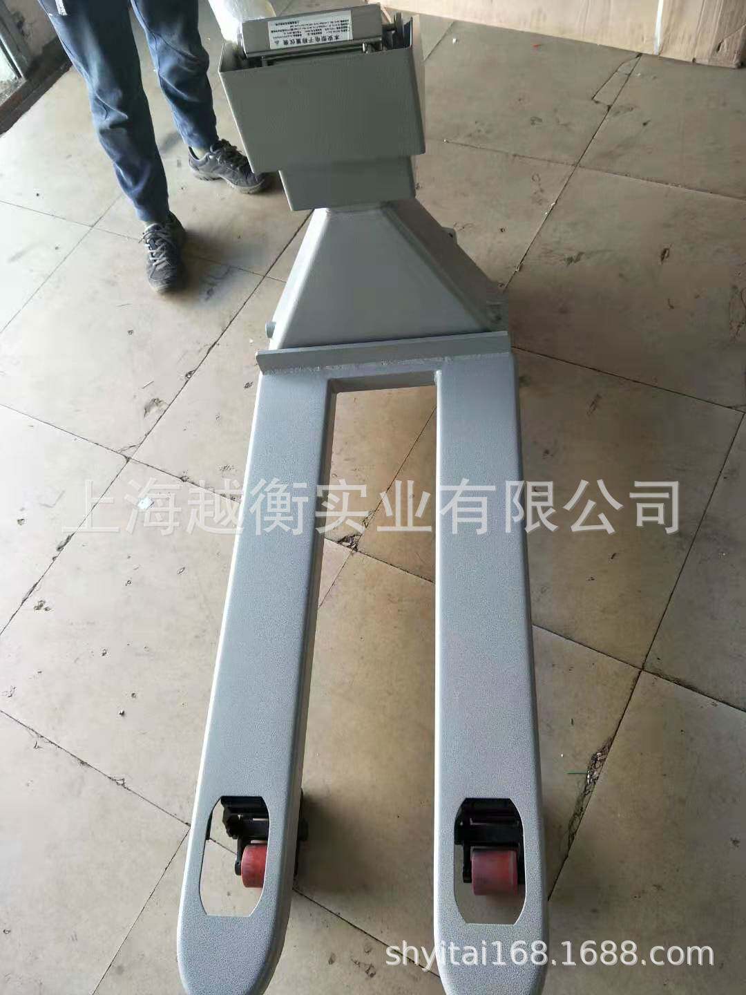 1T手动推高车秤厂家2T可移动防爆液压电子秤价格