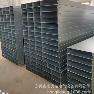 锌铝镁槽式桥架 光伏桥架 铝合金 热浸锌都可生产