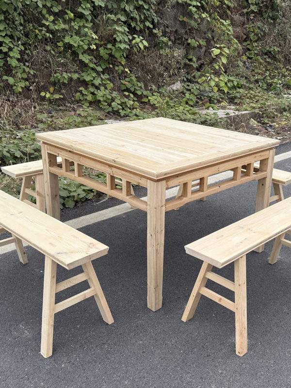 四方桌实木八仙桌一桌四长凳子可以餐桌凳中式家用整套餐桌椅