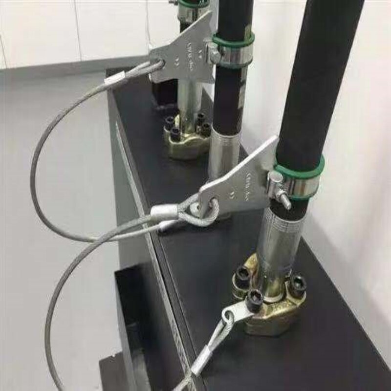 防脱链系列6*900液压胶管高压油管软管防崩脱链安全防护钢丝绳