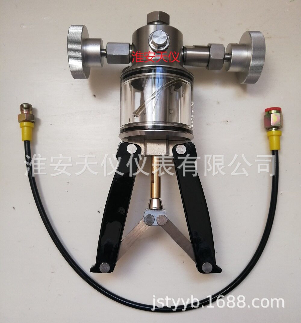 手钳式压力泵 淮安天仪手持压力校准器厂家销售手捏液压泵校正仪