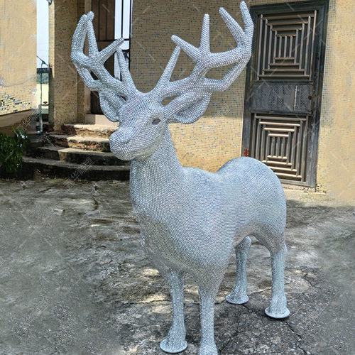玻璃钢鹿雕塑定制户外大型装饰模型摆件贴钻工艺闪粉精致麋鹿雕像
