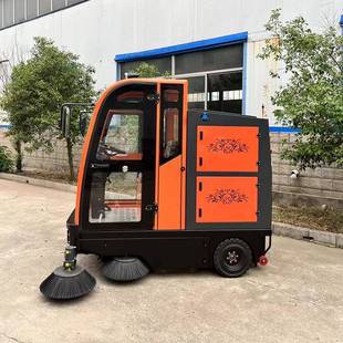 全封闭座驾2100型扫地机小区物业电动清扫车公路垃圾树叶吸尘机