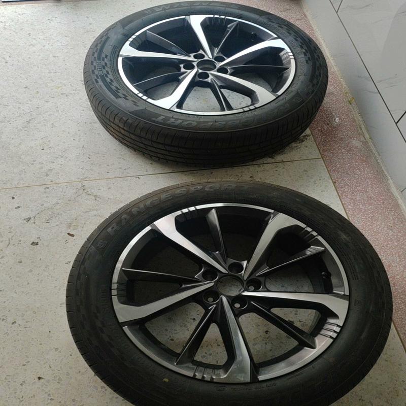 议价东风风神皓瀚钢圈带轮胎，9成新，跟新的没什么区别，需要的