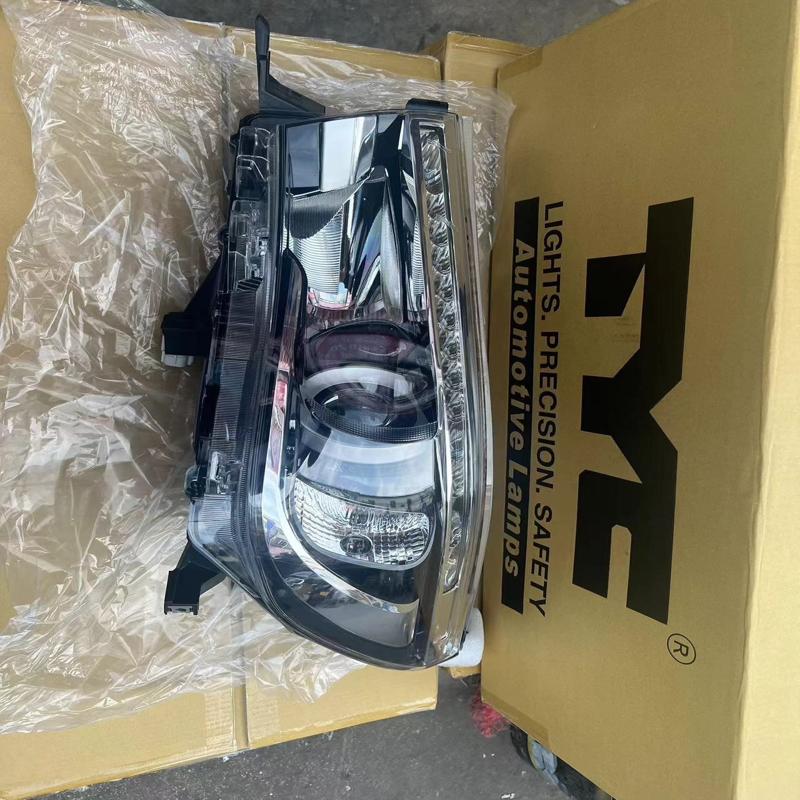 议价丰田海拉克斯REVO-台湾TYC 高配大灯总成 尾灯总成