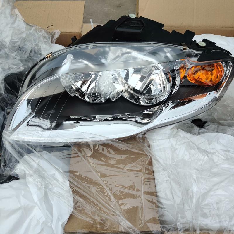 议价04-07奥迪A4大灯总成  TYC全新