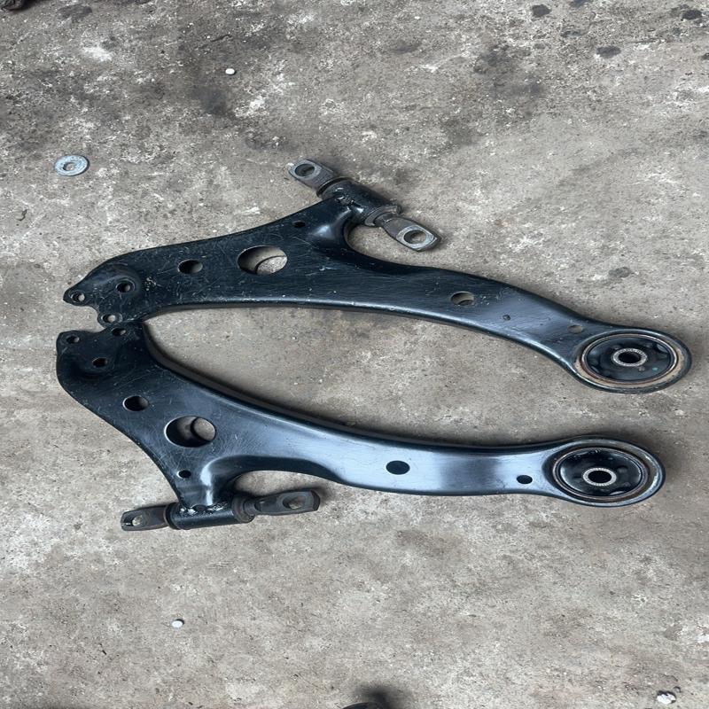 议价丰田凯美瑞 佳美2.4 汉兰达 ES240 下摆臂