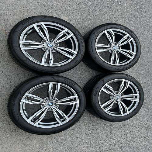 议价宝马18寸轮毂，搭配Pirelli P Zero轮胎，一