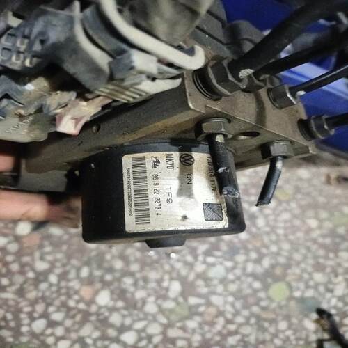 议价大众朗逸ABS泵原装拆车