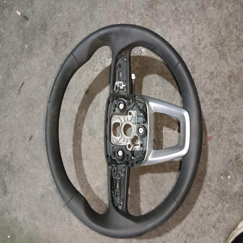 议价奥迪A5.Q5方向盘，带加热方向盘，需要的联系