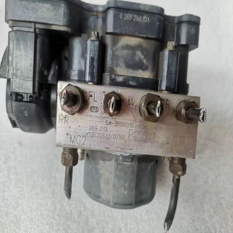 议价适用比亚迪速锐ABS泵刹车泵总成原装5A-3550010