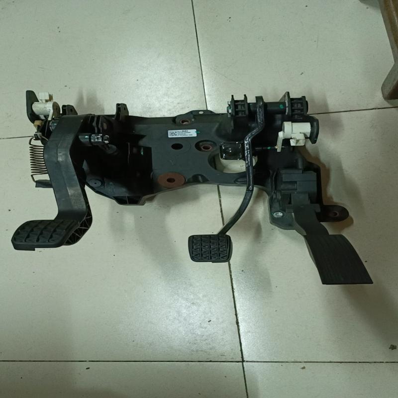 议价别克威朗 昂科拉创酷 新科鲁兹 全新凯越离合器总泵 刹车