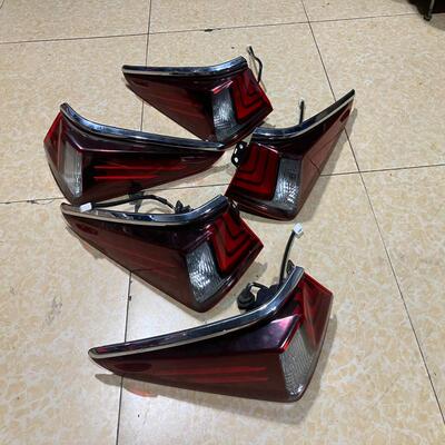 议价雷克萨斯新款ES200尾灯18款后雷克萨斯ES原厂尾灯成