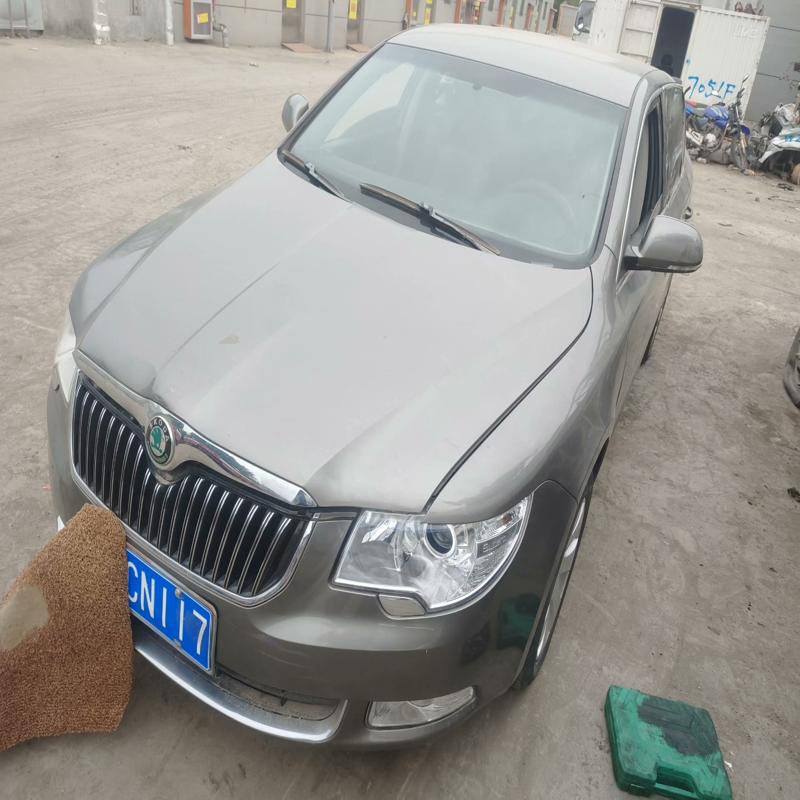 议价斯柯达昊锐原车拆件，工作台，大灯，尾灯，方向盘，方向机，