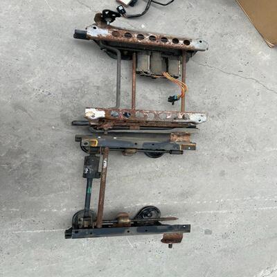 议价别克胖头鱼GL82.0 3.0 座椅调节电机 主驾副驾电