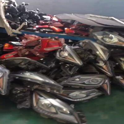 议价2022款东风风神E70，四门两盖，前后杠，大灯，尾灯中