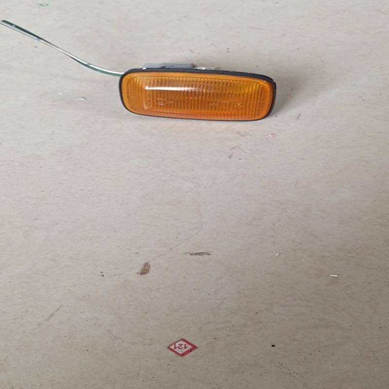 议价丰田霸道普拉多LC95翼子板转向灯 原厂拆车  单个50