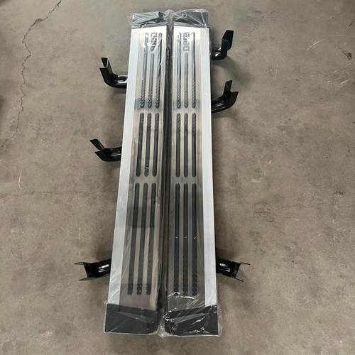 议价北汽吉普BJ80脚踏板迎宾踏板总成 全新