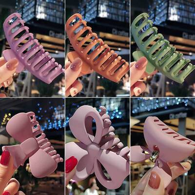 极速Large hairpin sharks caught shower head hair cliXp in th