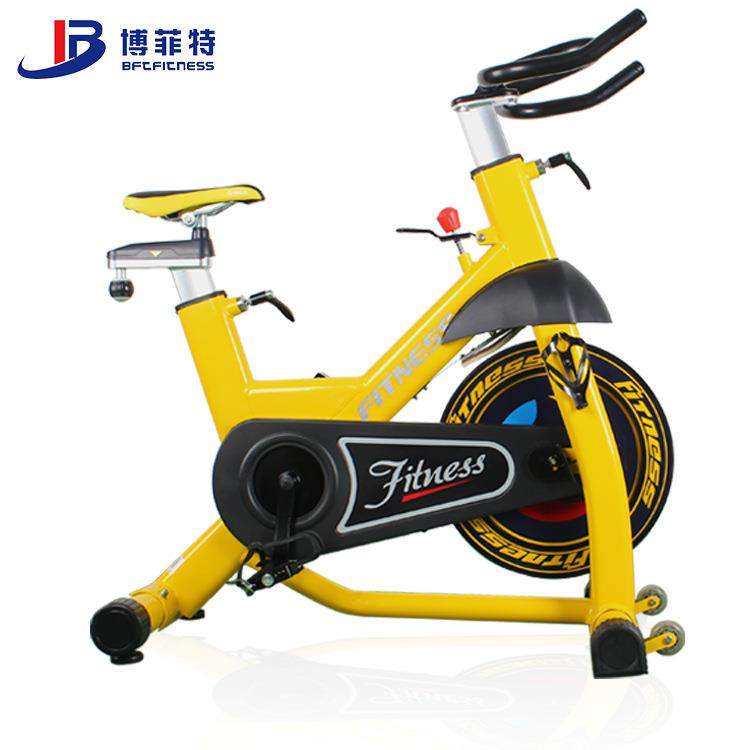 外贸品质商用动感单车出口欧美多功能磁控防滑减震