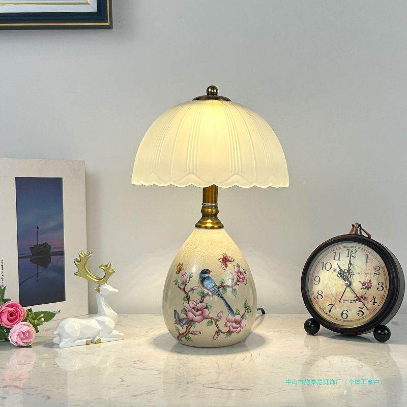欧式陶瓷卧室床头灯时尚创意温馨浪漫USB调光充电触摸台灯家用
