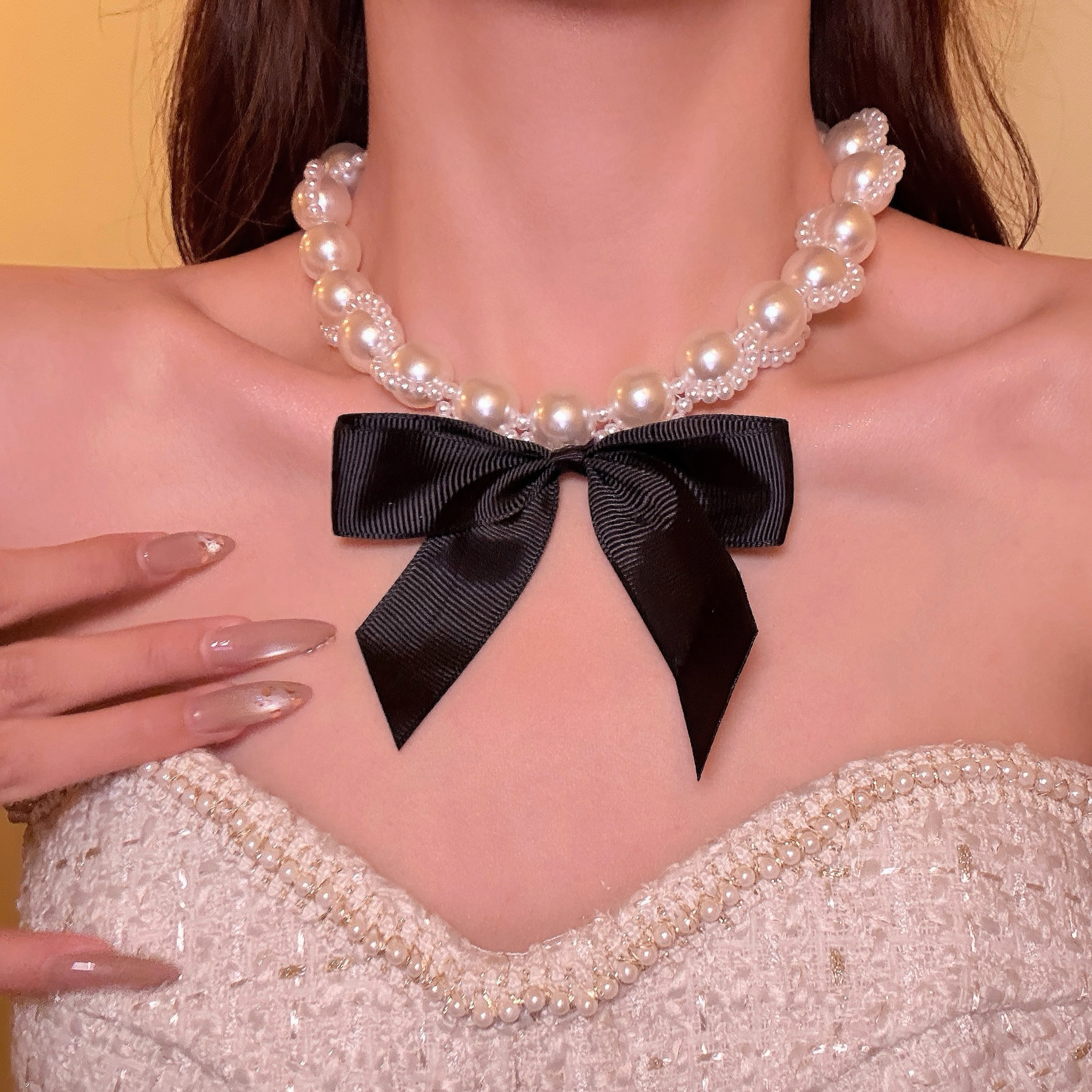 富家小女蝴蝶结珍珠choker