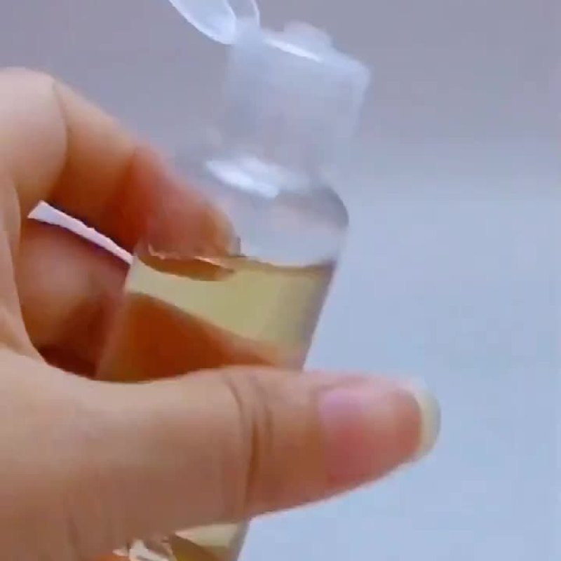 翻盖透明化妆品旅行分装瓶便携护肤小样盛装器皿