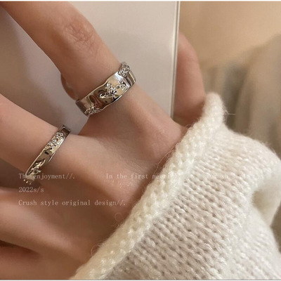 silverySimpPlainRgZc