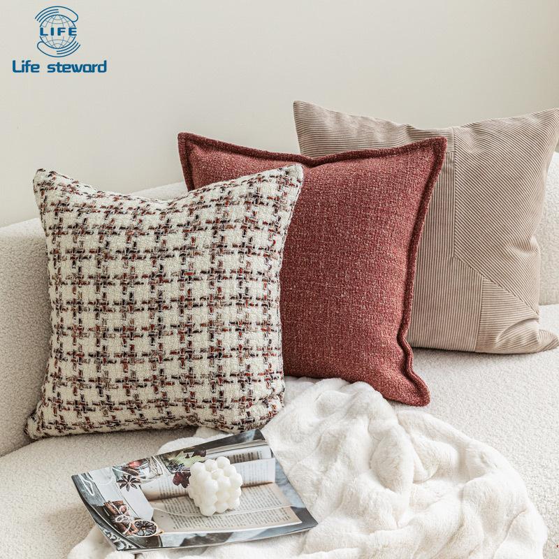 法式轻奢红杉抱枕沙发靠